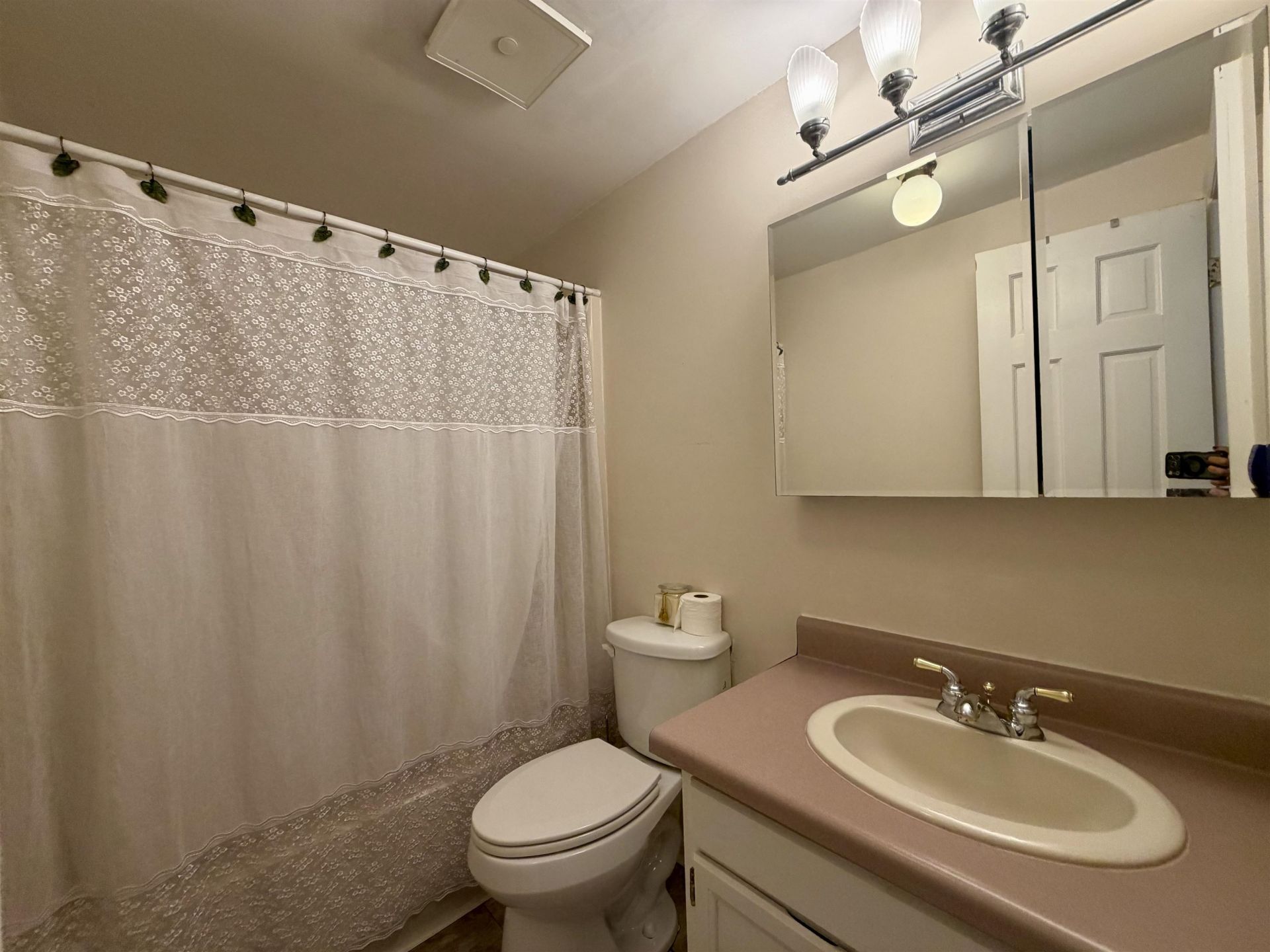 440 Pampas Dr.  Photo 18