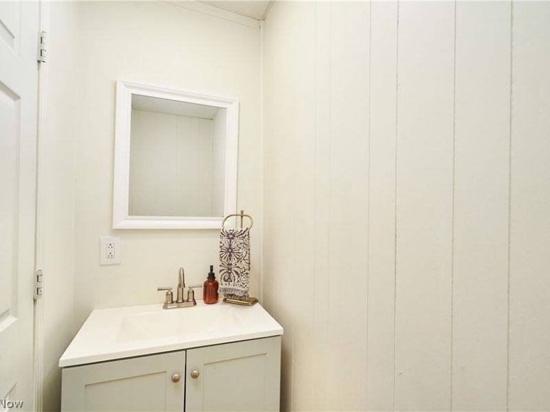 520 W Friendship Street, Medina, OH 44256 Photo 12