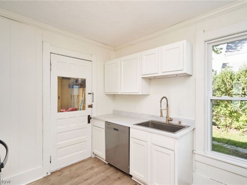 520 W Friendship Street, Medina, OH 44256 Photo 7