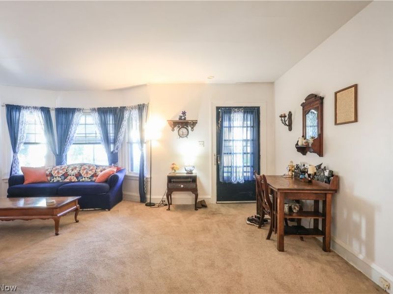 2021 Lewis Drive, Lakewood, OH 44107 Photo 11