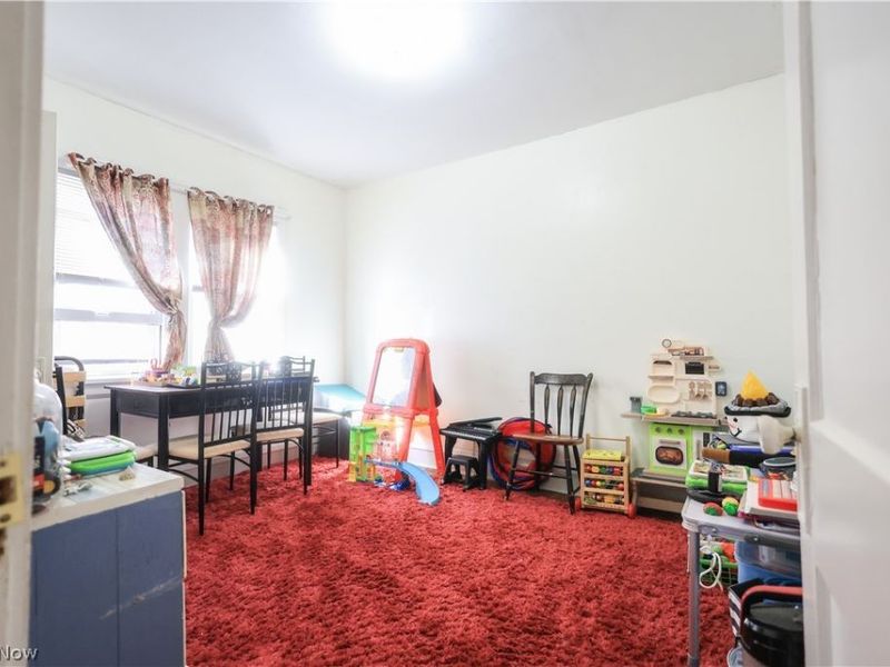 2021 Lewis Drive, Lakewood, OH 44107 Photo 18