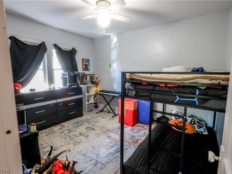 2021 Lewis Drive, Lakewood, OH 44107 Photo 32