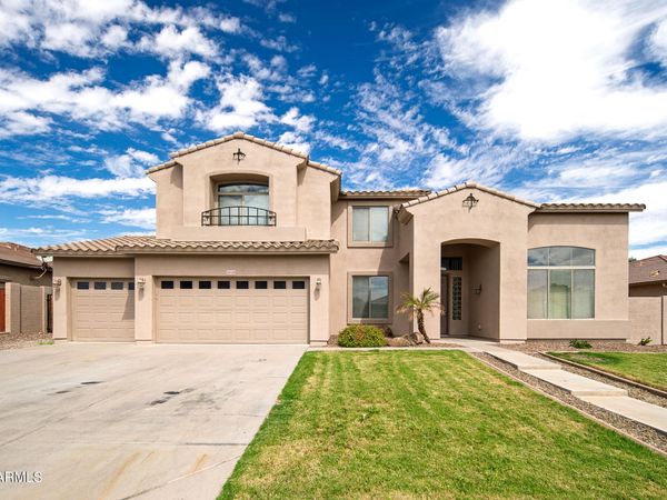 18320 W BANFF Lane, Surprise, AZ 85388