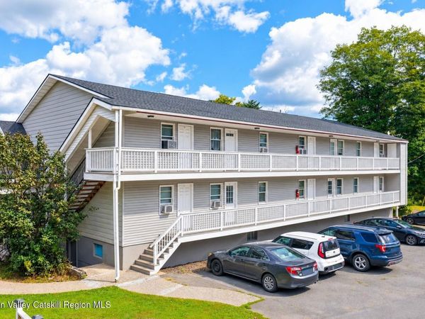 764-766 Mountain Avenue, Cairo, NY 12413