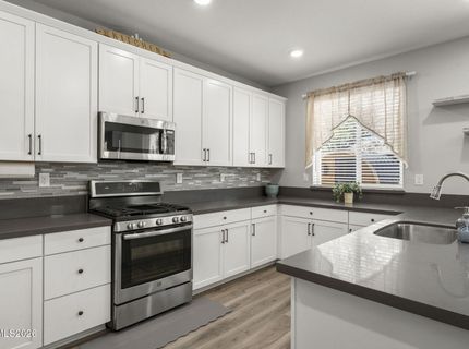 6049 Shining Sunset Drive, Sparks, NV 89436 Photo