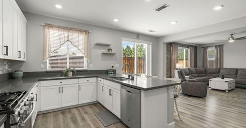 6049 Shining Sunset Drive, Sparks, NV 89436 Photo