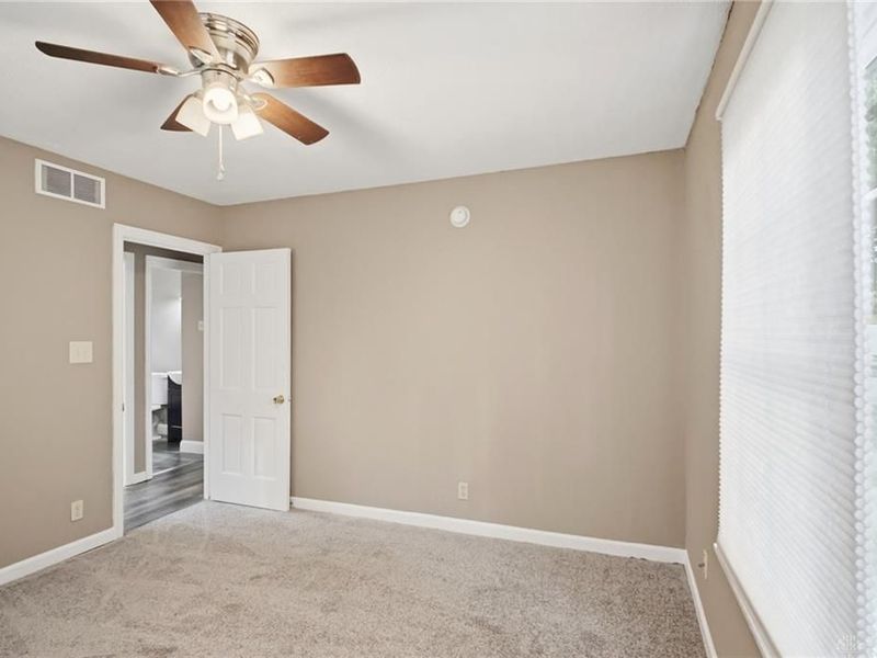 2019 E Bataan Drive, Kettering, OH 45420 Photo 19