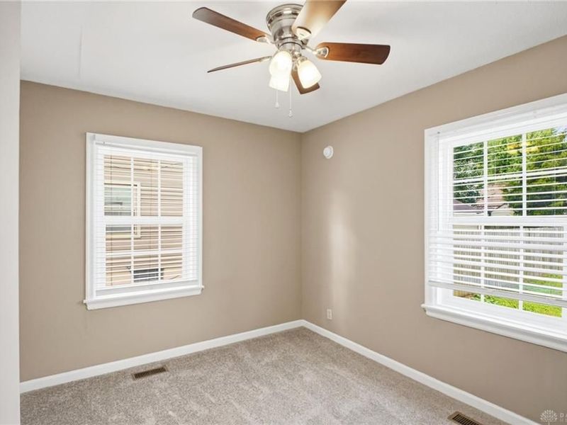 2019 E Bataan Drive, Kettering, OH 45420 Photo 24