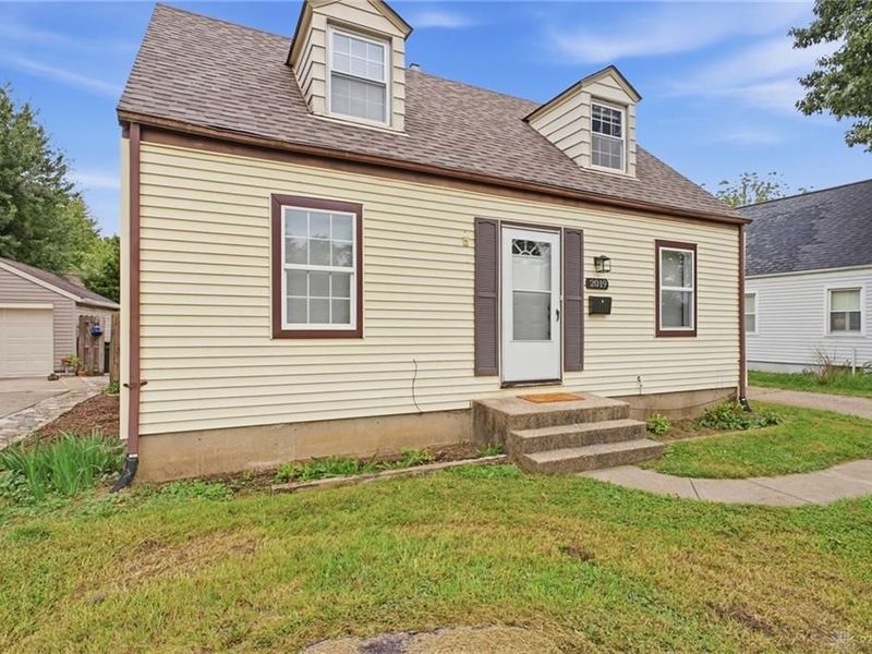 2019 E Bataan Drive, Kettering, OH 45420 Photo 3