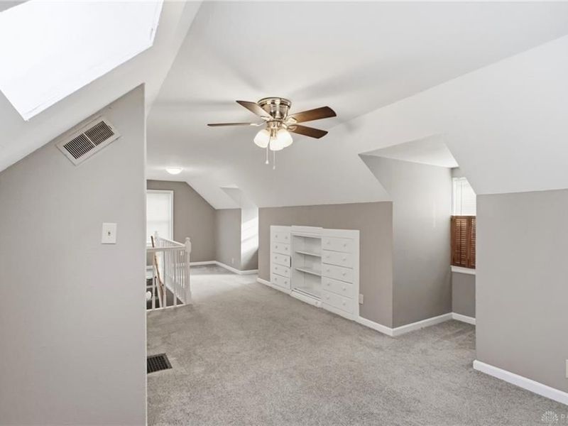 2019 E Bataan Drive, Kettering, OH 45420 Photo 32