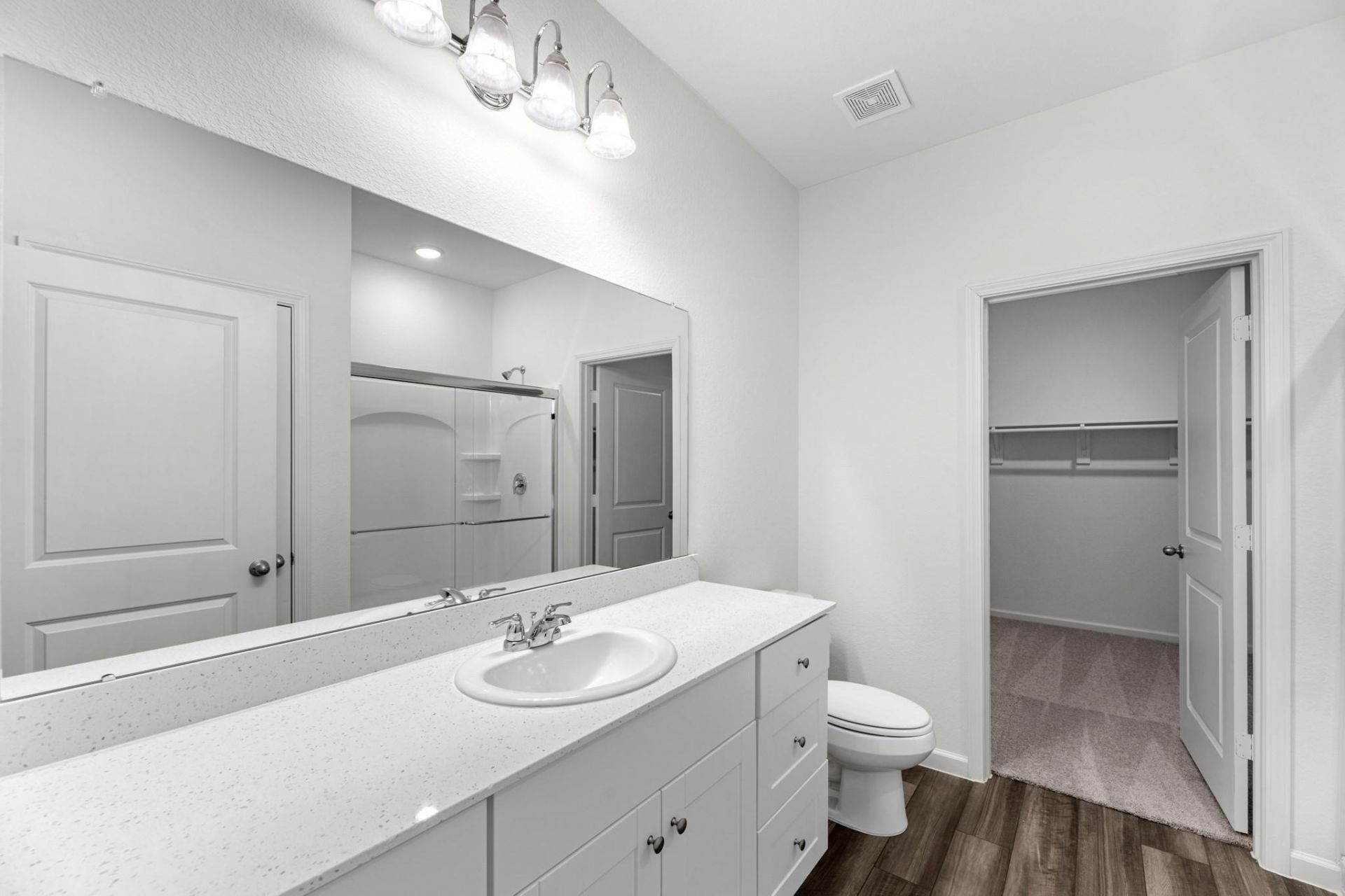 5322 Cottage Landing Drive Photo 10