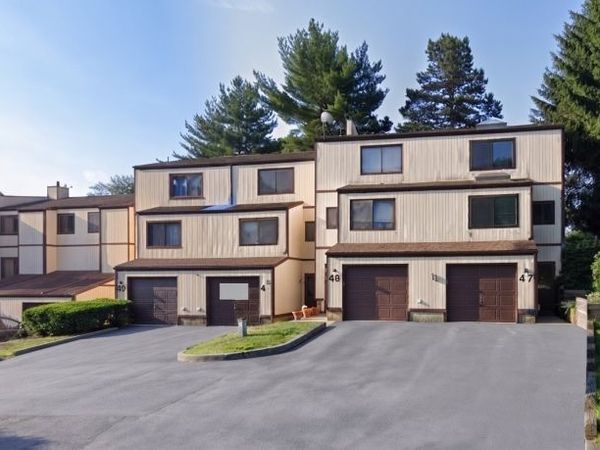 48 Ellen Heath Dr, Old Bridge, NJ 07747