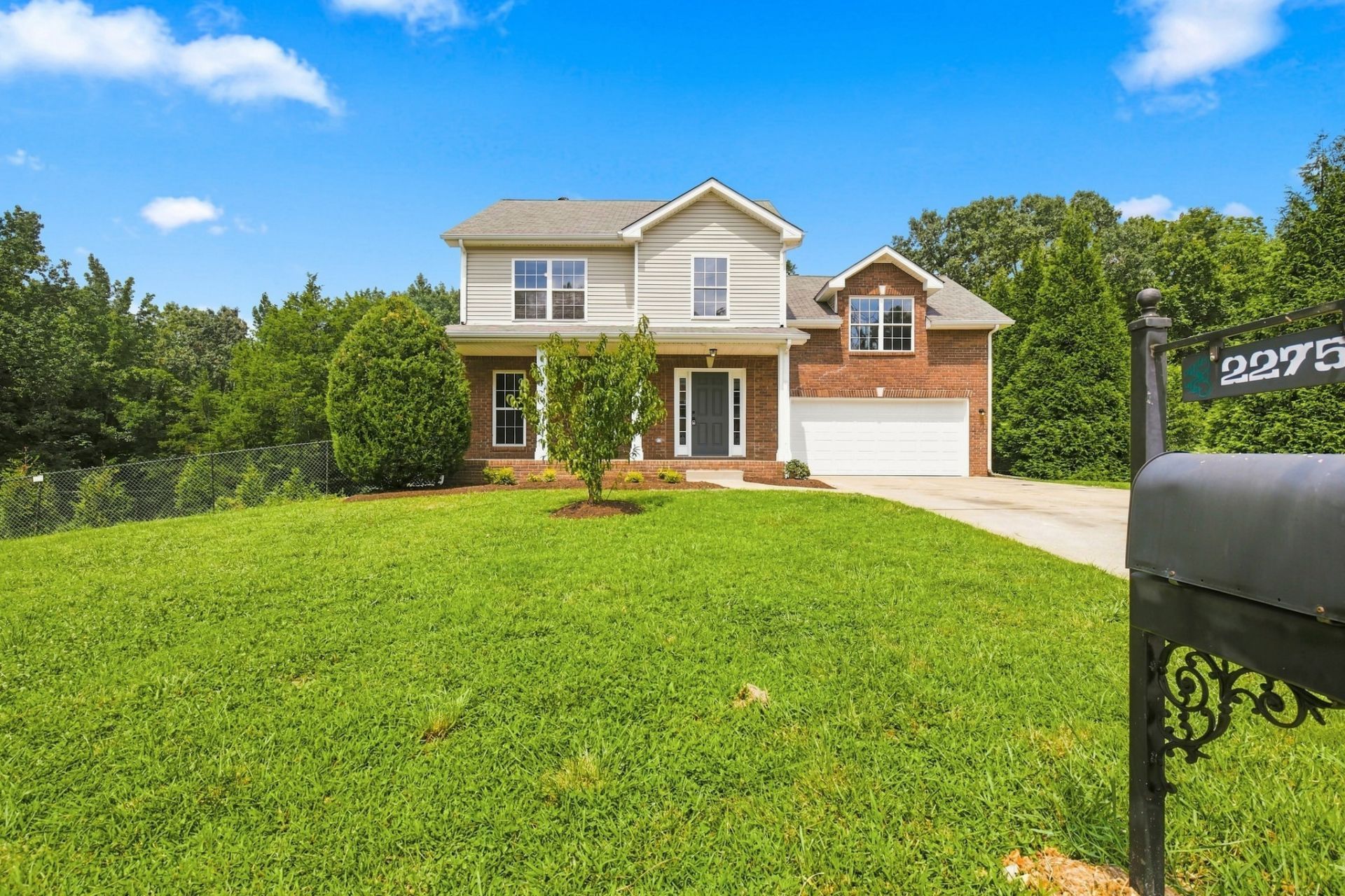 2275 Yeager Dr, Clarksville, TN 37040 Main Photo