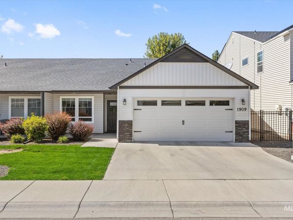 1909 N Marnita Ave, Meridian, ID 83646