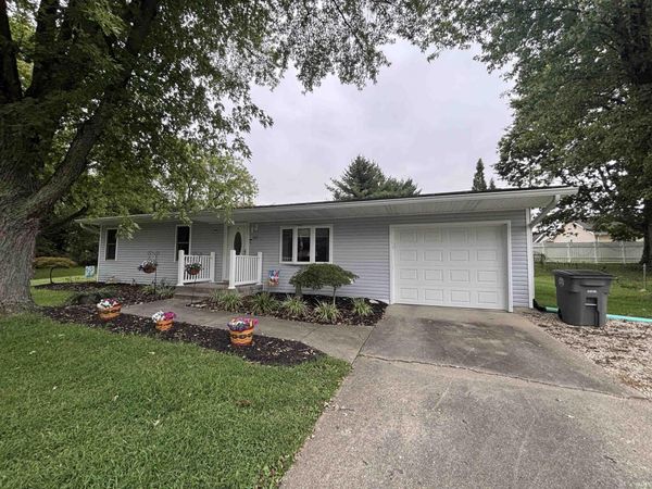 105 William Street, Vincennes, IN 47591