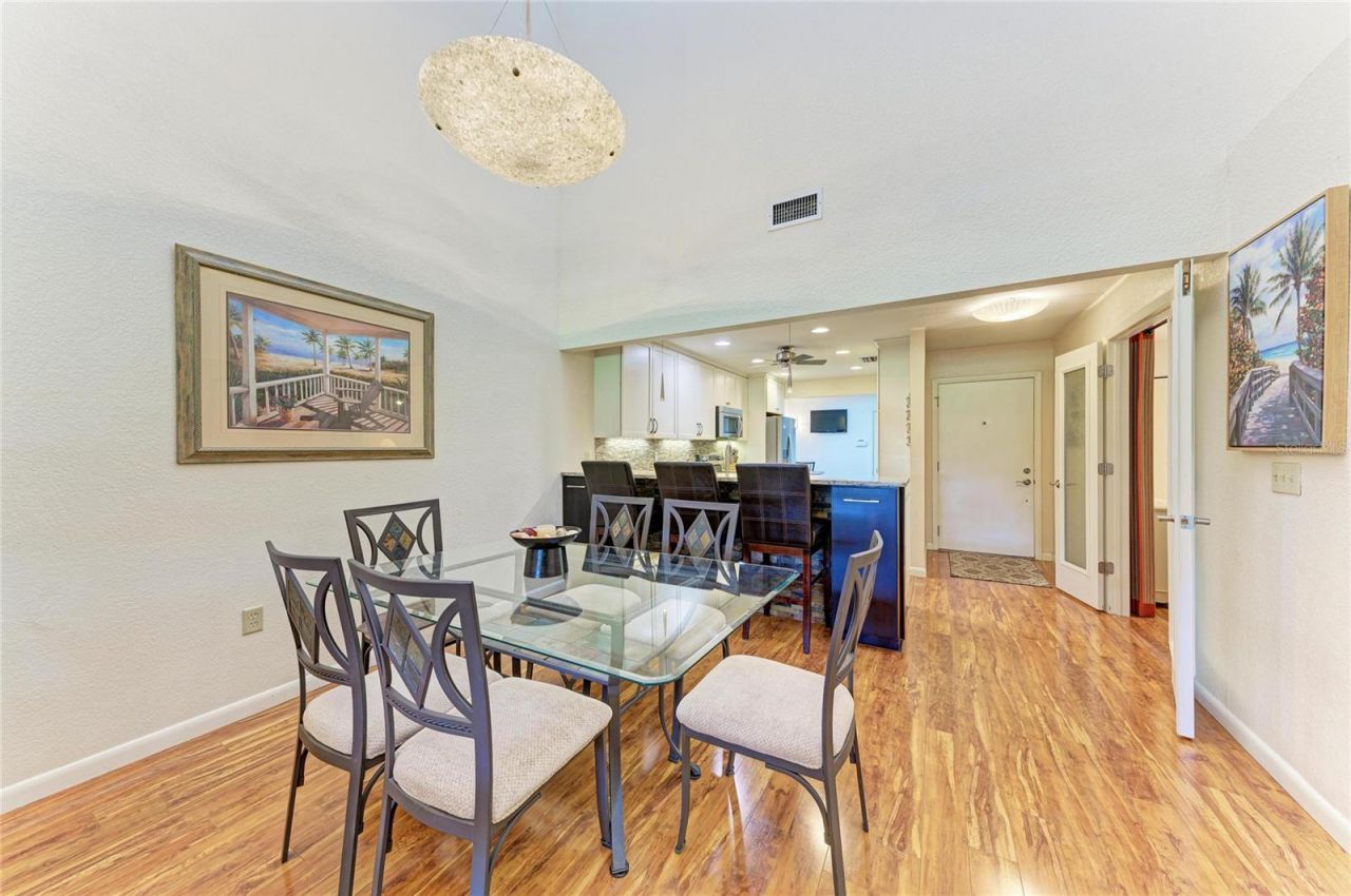 3403 Avenida Madera, Unit B, Bradenton, FL 34210 Photo
