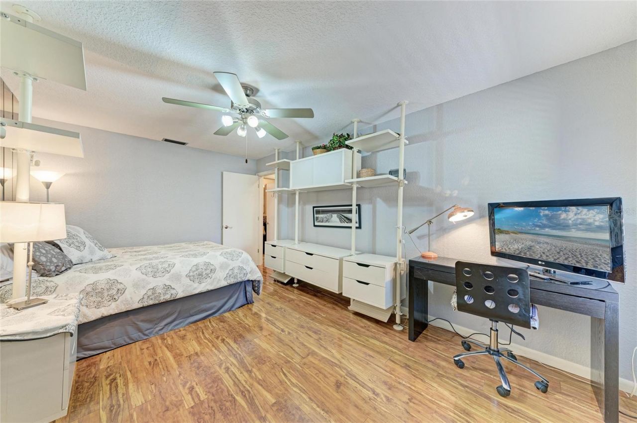 3403 Avenida Madera, Unit B, Bradenton, FL 34210 Photo