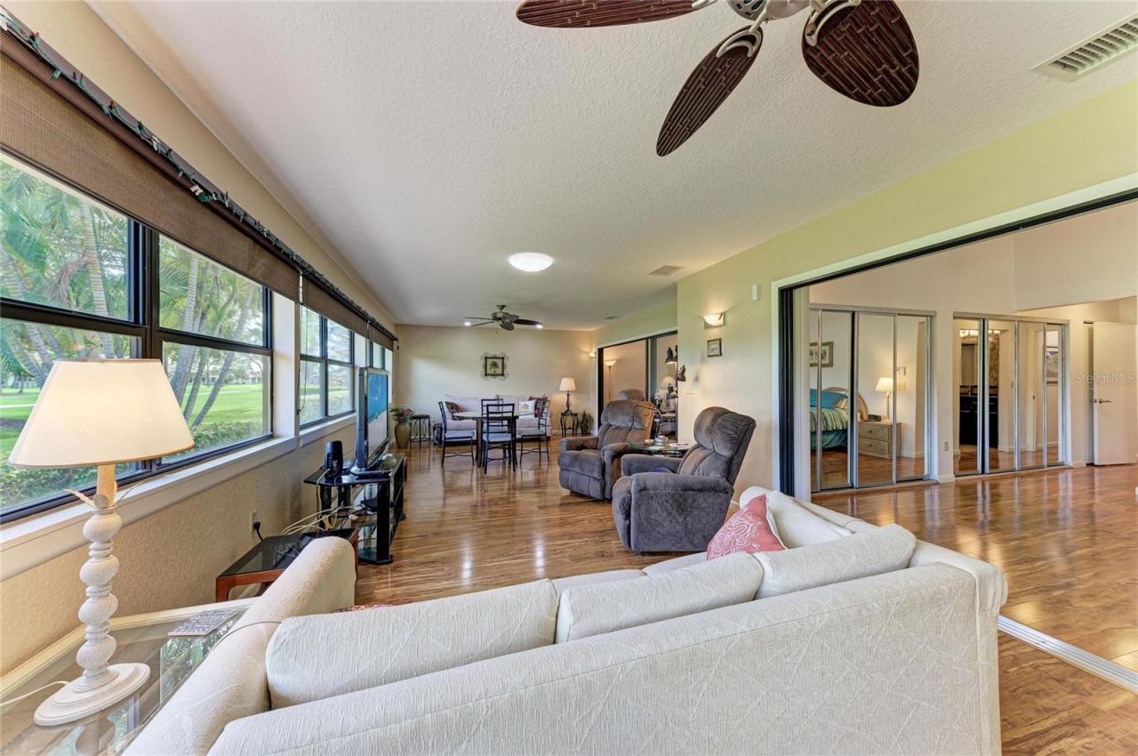 3403 Avenida Madera, Unit B, Bradenton, FL 34210 Photo