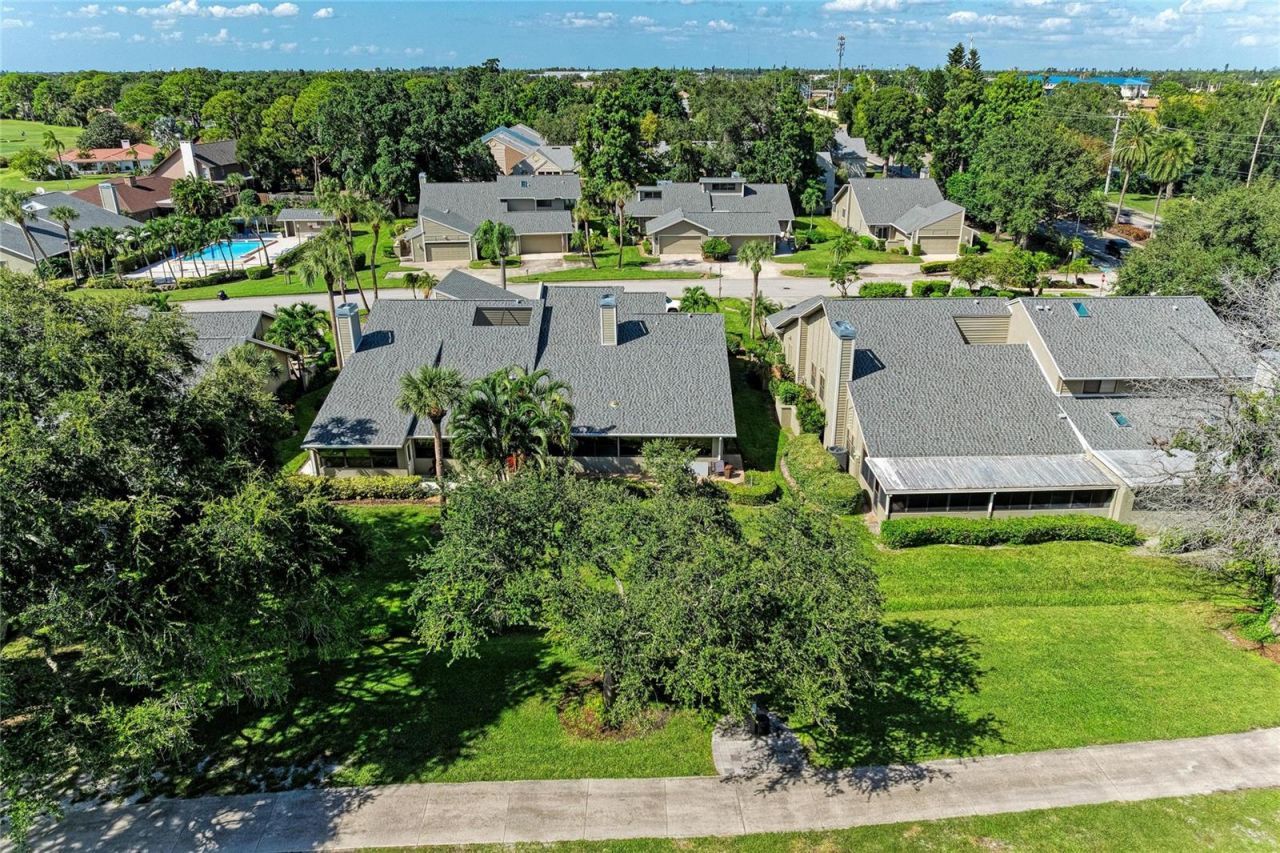 3403 Avenida Madera, Unit B, Bradenton, FL 34210 Photo