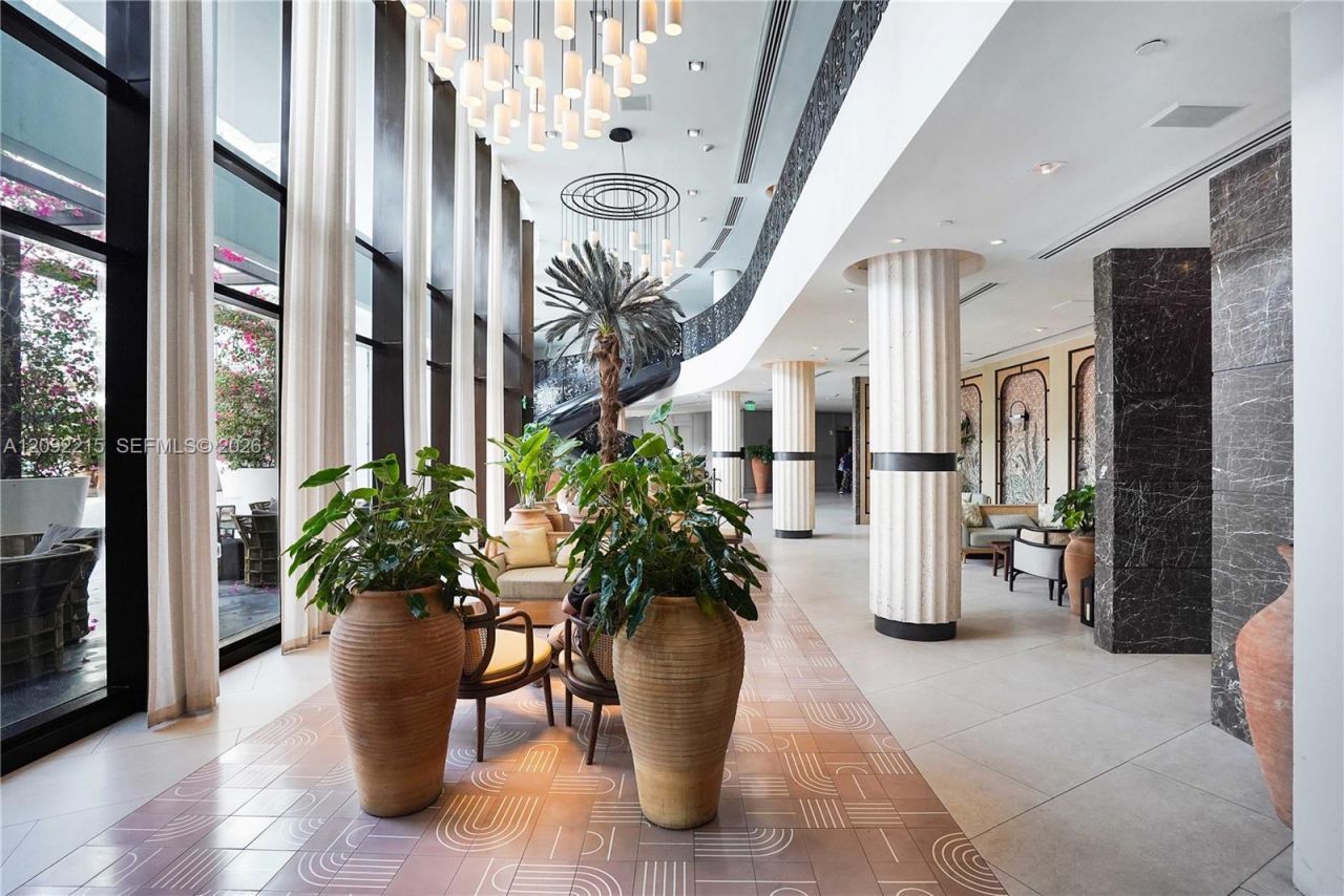 1100 West Ave, Unit 1115, Miami Beach, FL 33139 Photo