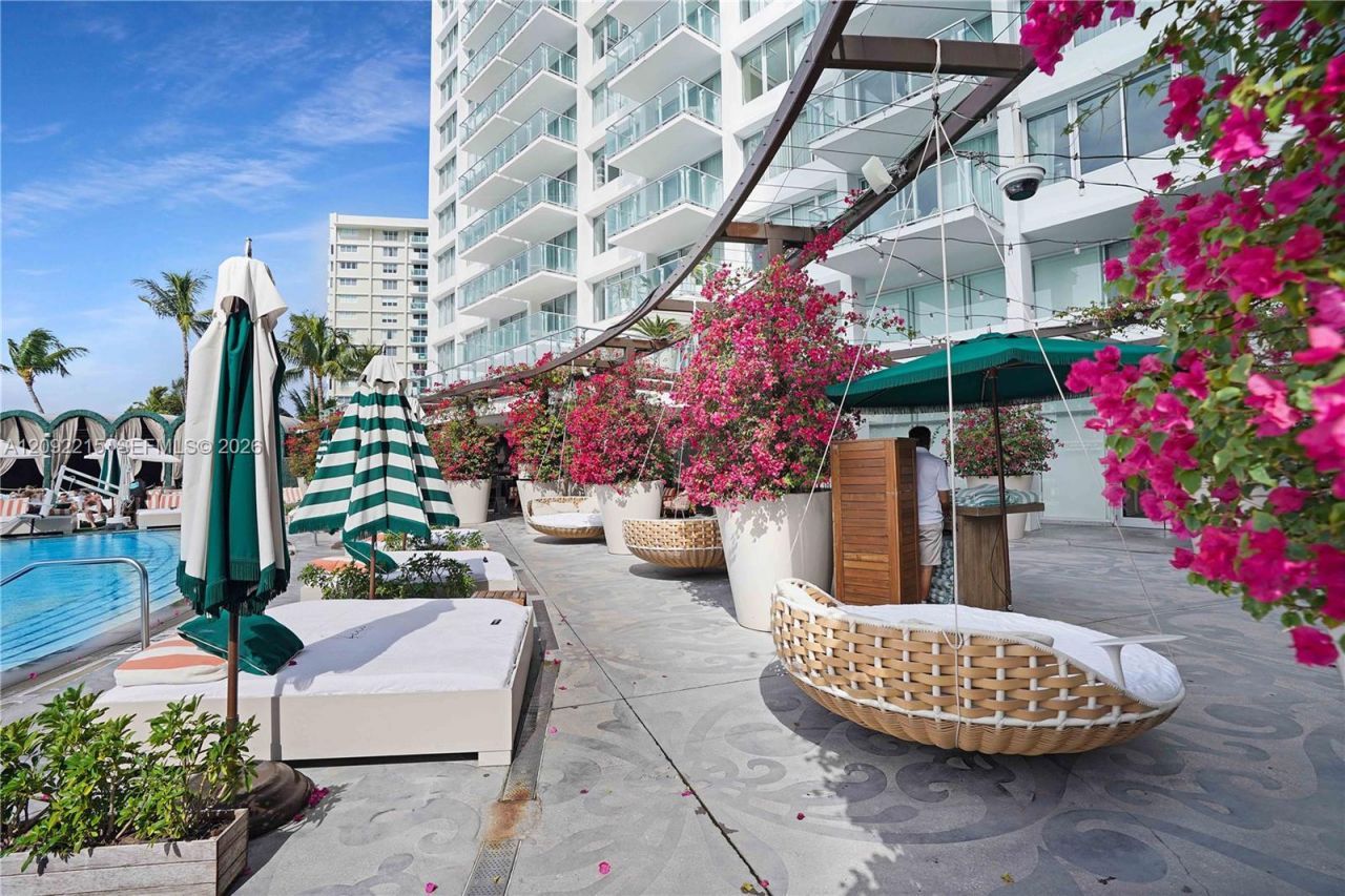 1100 West Ave, Unit 1115, Miami Beach, FL 33139 Photo