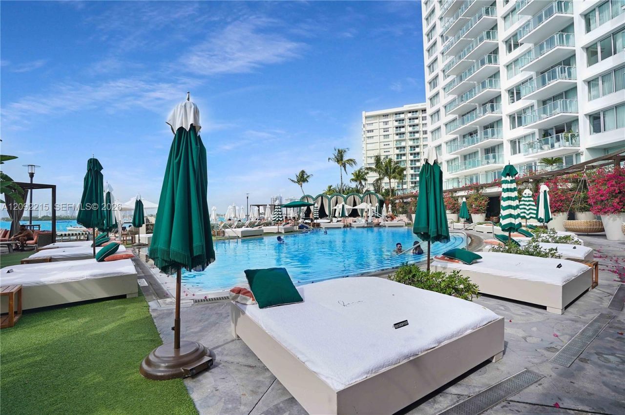 1100 West Ave, Unit 1115, Miami Beach, FL 33139 Photo