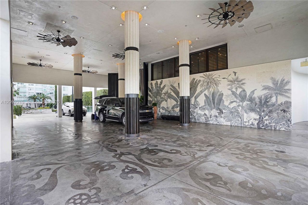 1100 West Ave, Unit 1115, Miami Beach, FL 33139 Photo