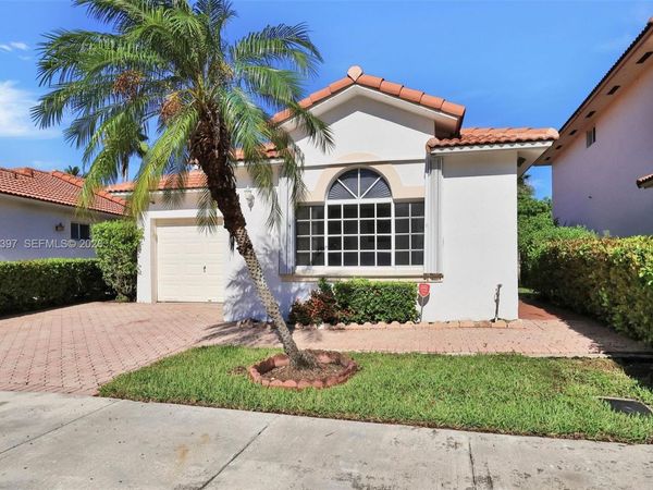 127 Danielle Ct , Weston, FL 33326