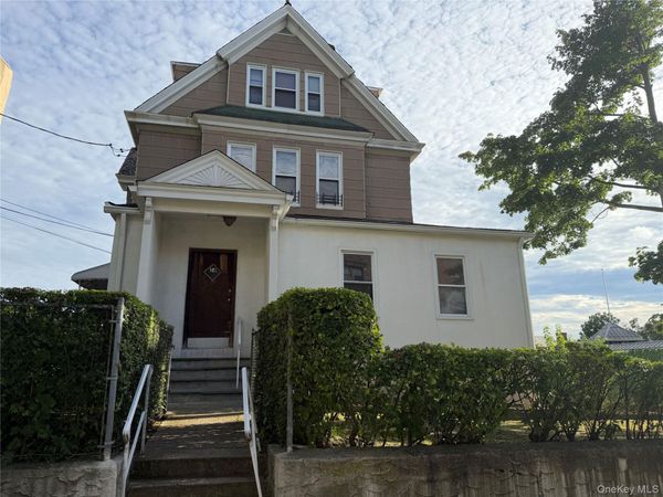 54 Elm Avenue , Mount Vernon, NY 10550