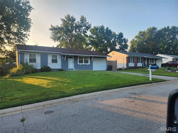 3075 Abbey Street , St Charles, MO 63301