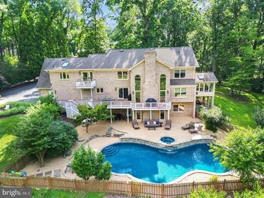 431 OLYMPIA WAY , GREAT FALLS, VA 22066