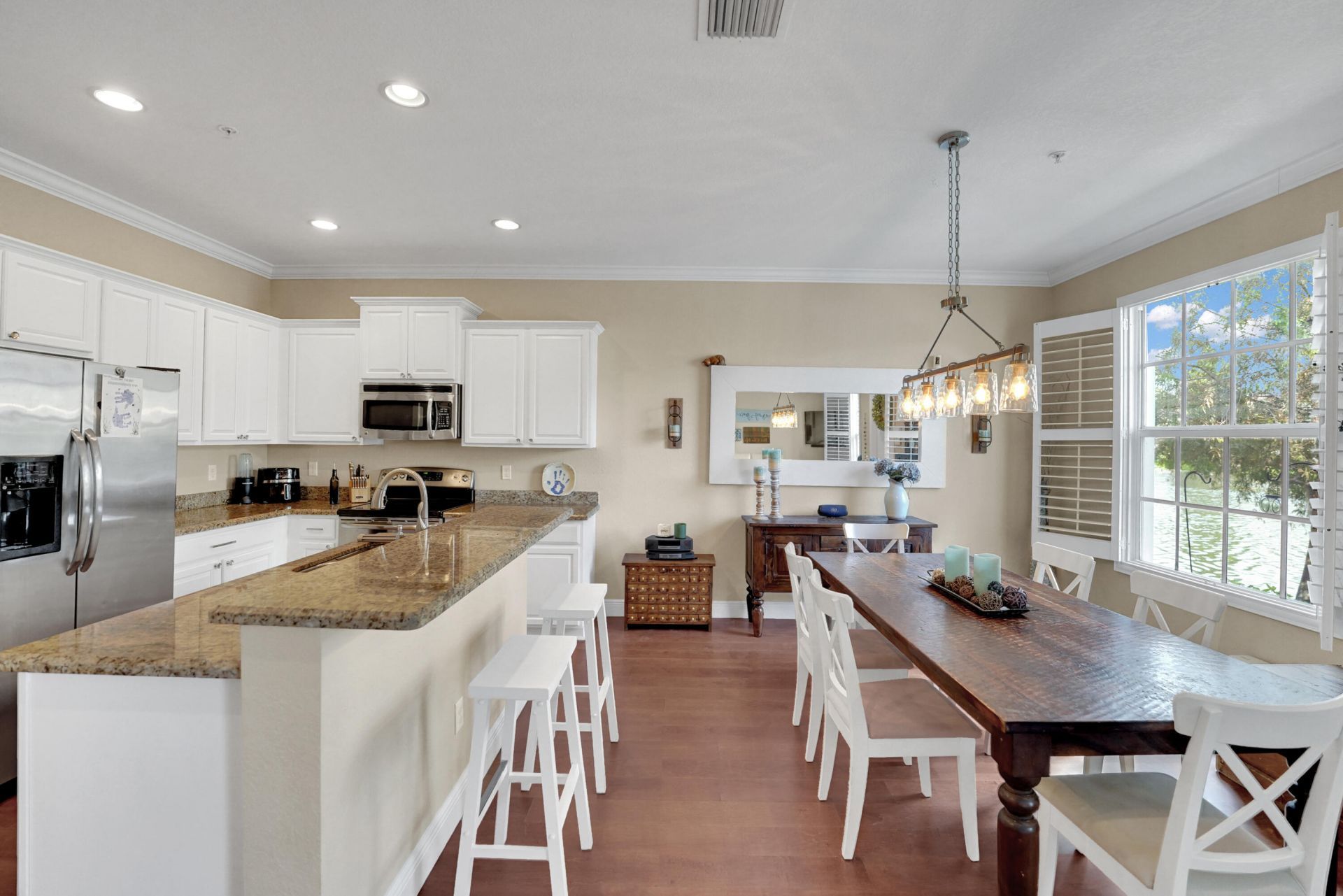 243 SW 7th Street, Pompano Beach, FL 33060 Photo