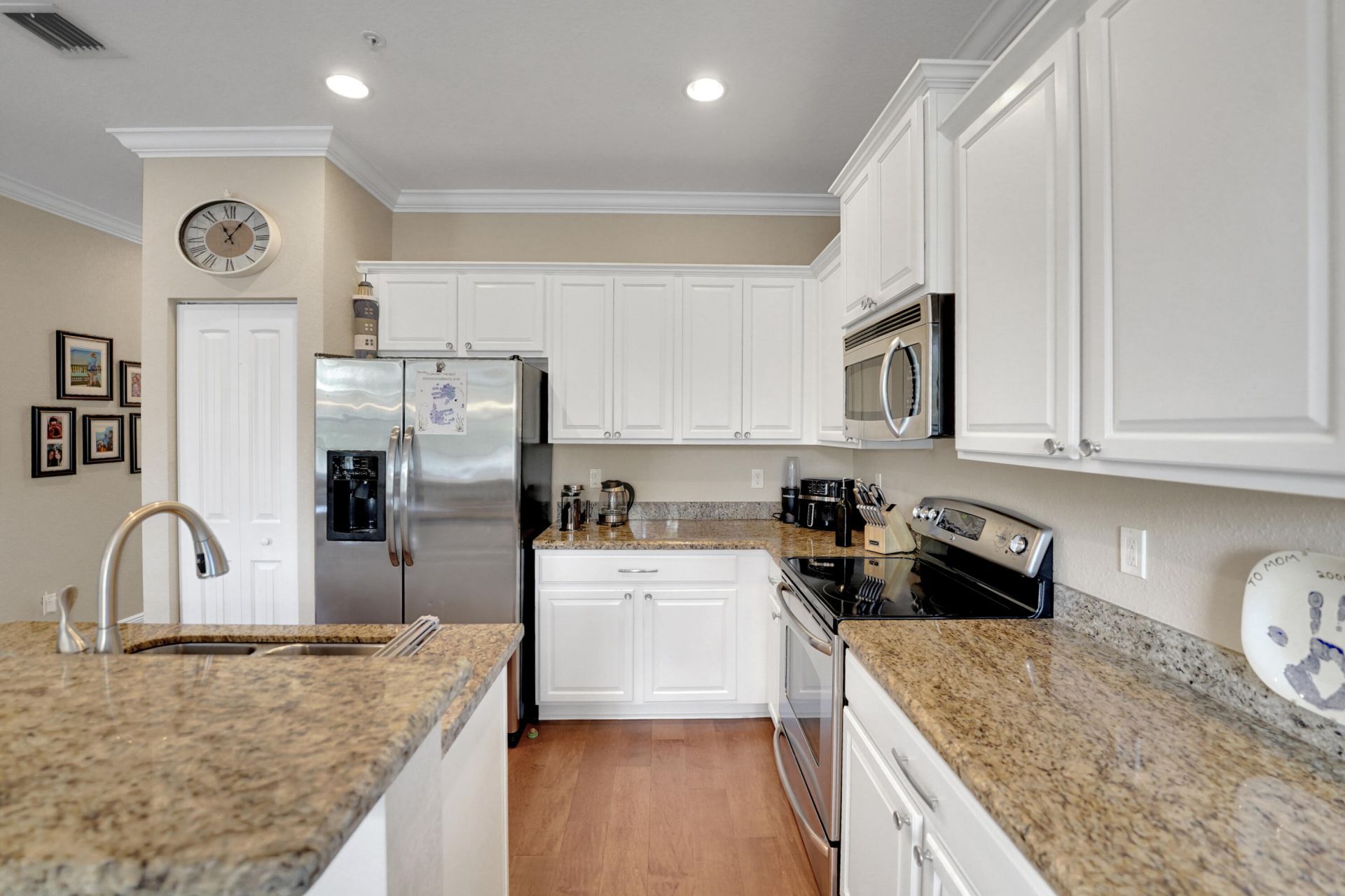 243 SW 7th Street, Pompano Beach, FL 33060 Photo