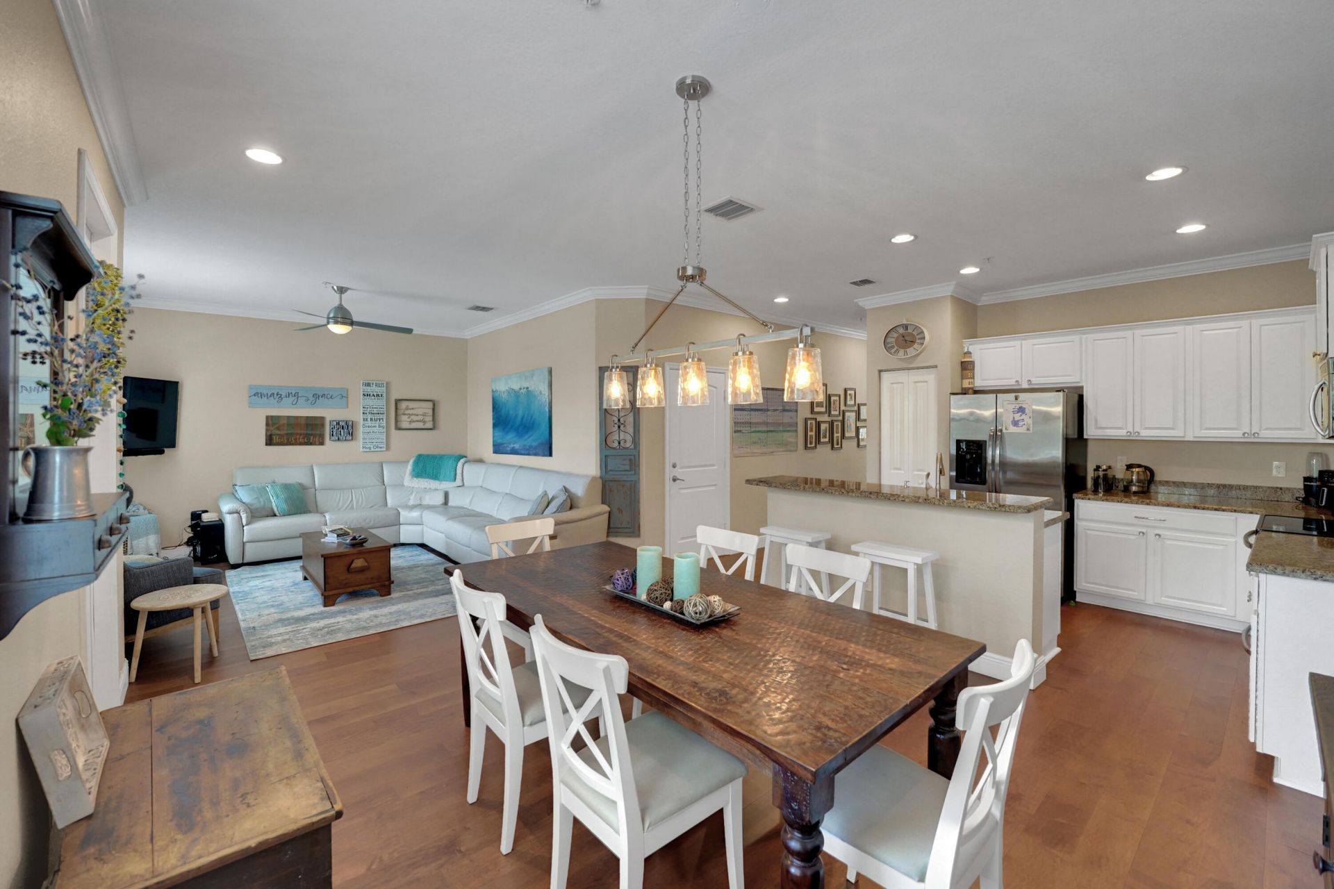 243 SW 7th Street, Pompano Beach, FL 33060 Photo