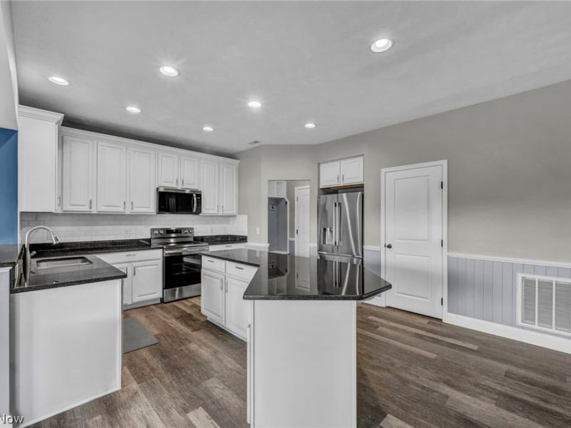 3238 Seven Bridges Road, Medina, OH 44256 Photo 13