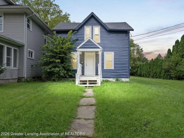 1213 N Chestnut Street, Lansing, MI 48906