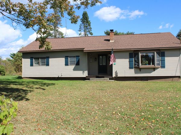 22 Hartland Road , Athens, ME 04912