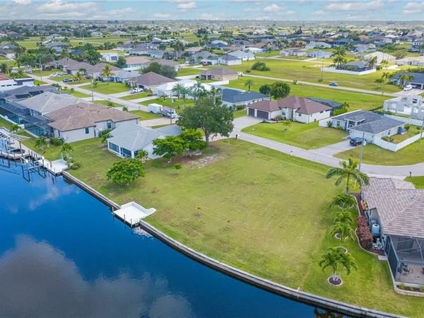 3413 NW 5th TER , CAPE CORAL, FL 33993