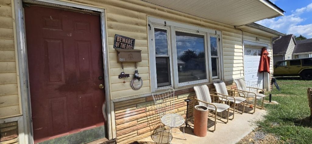 538 W End Ave, Mc Minnville, TN 37110 Main Photo