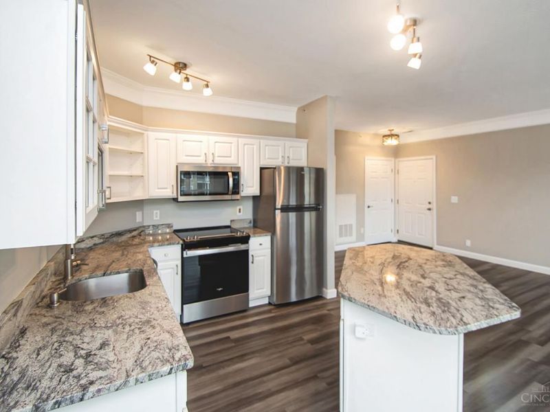 9187 Yarmouth Drive, Unit D, Deerfield Township, OH 45140 Photo 11