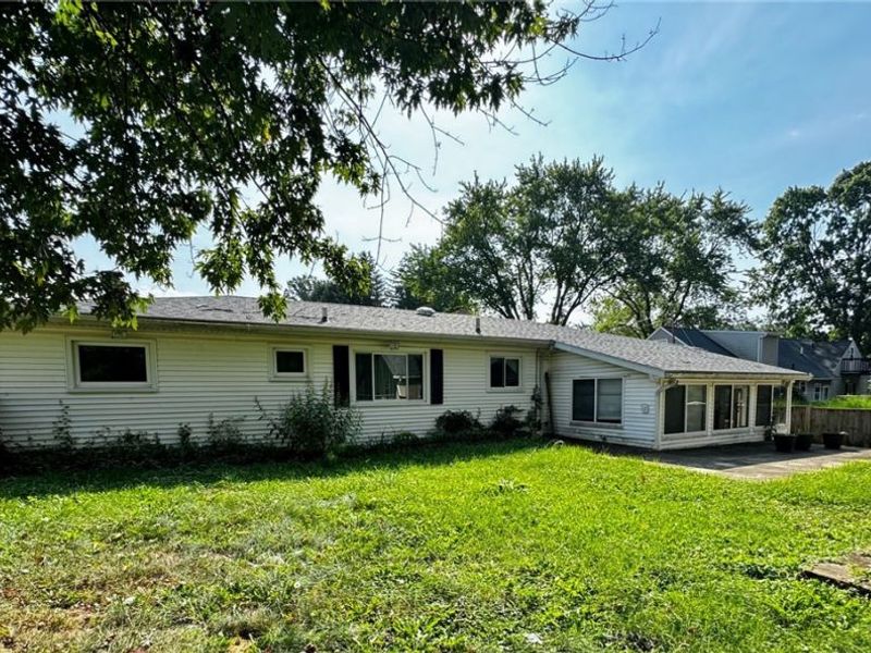 7569 Market Avenue N, Canton, OH 44721 Photo 2