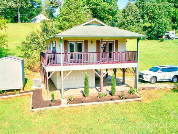 38 Country Lane, Unit 33, Franklin, NC 28734