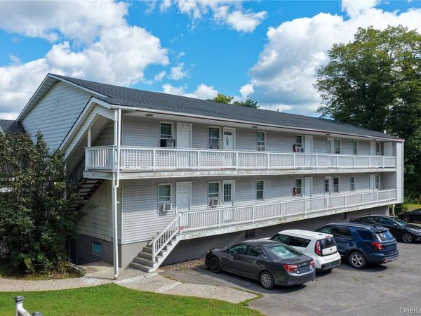764-766 Mountain Avenue , Cairo, NY 12413