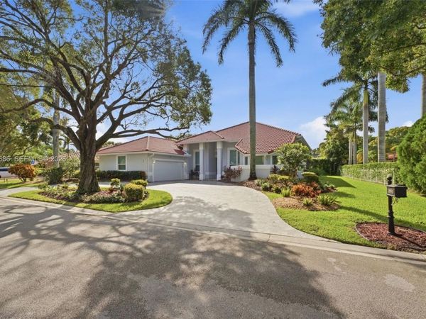 1861 W Eagle Trace Blvd W , Coral Springs, FL 33071
