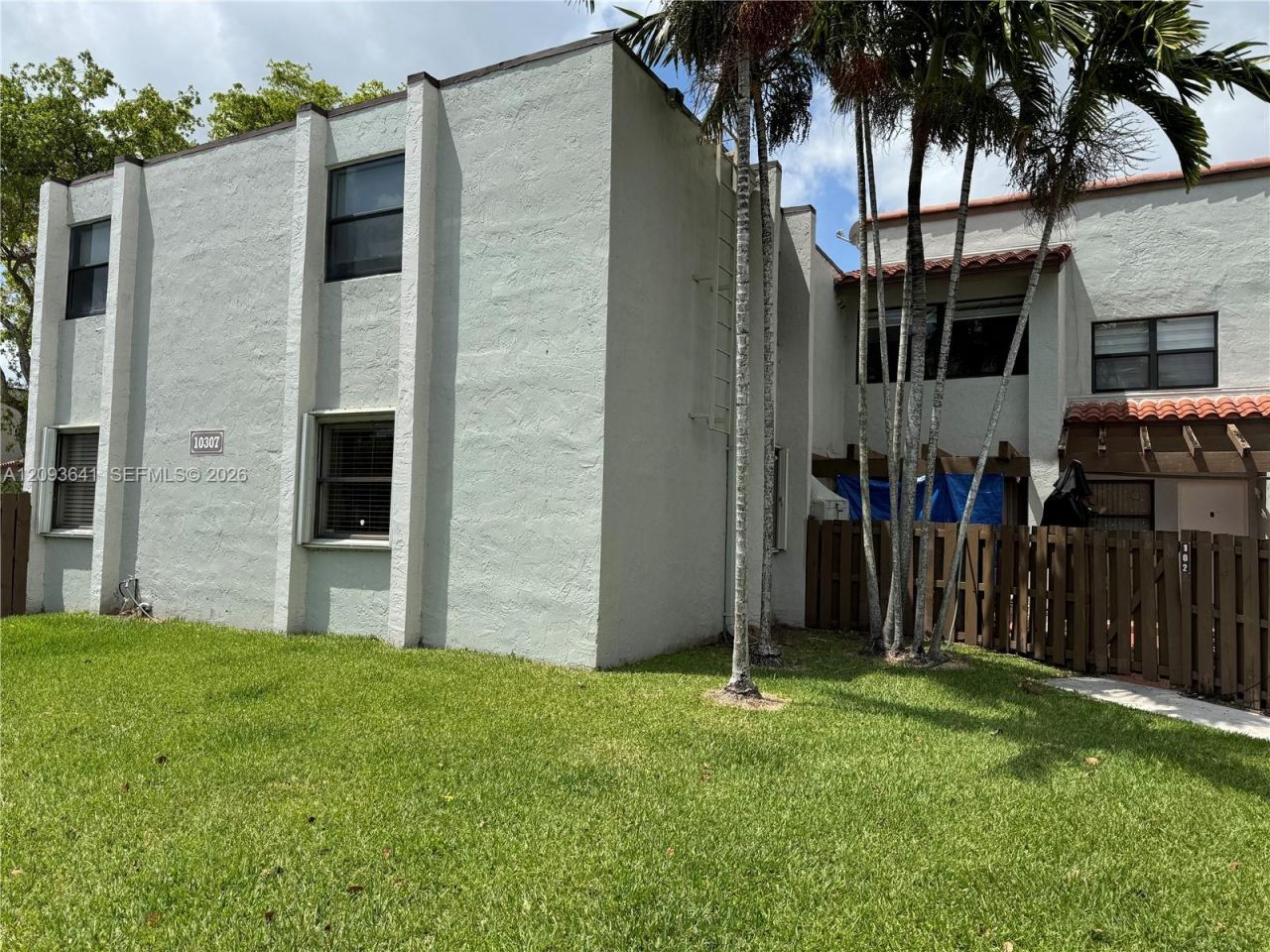 10307 NW 9th St Cir , Unit 201-15, Miami, FL 33172 Photo