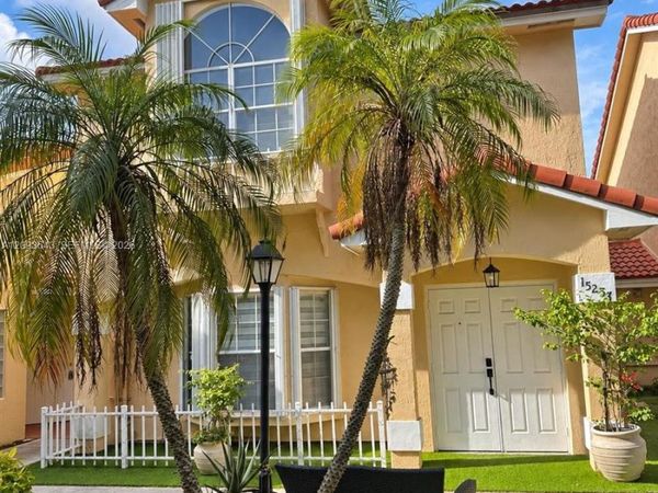 15257 SW 111th St , Unit 15257, Miami, FL 33196