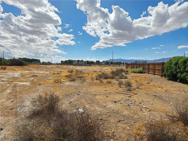 2421 Christie Court, Pahrump, NV 89060
