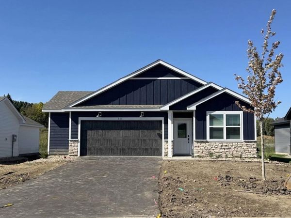 750 Vista Court, Hanover, MN 55341
