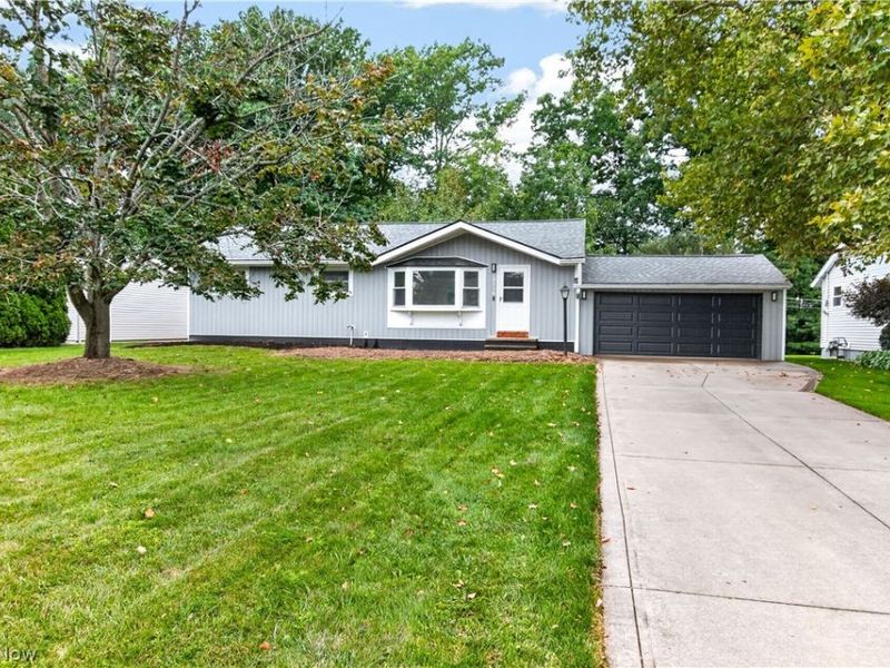 18356 Ash Drive, Strongsville, OH 44149 Photo 4