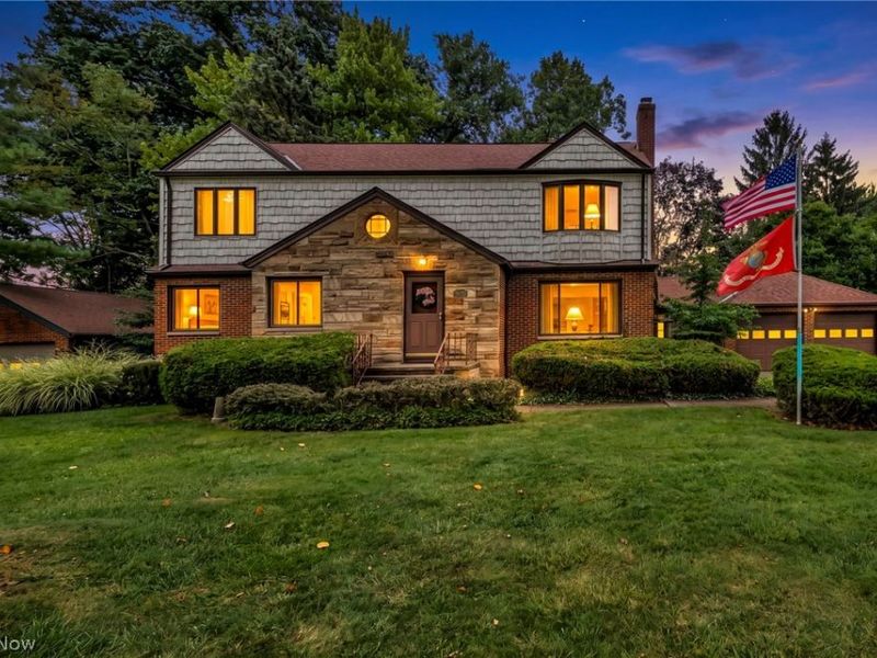 9216 Evergreen Drive, Parma, OH 44129 Photo 1